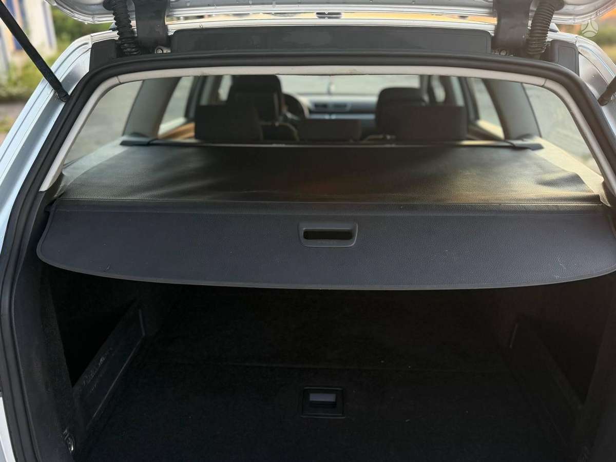 Volkswagen Passat, 2.0 l., Универсал