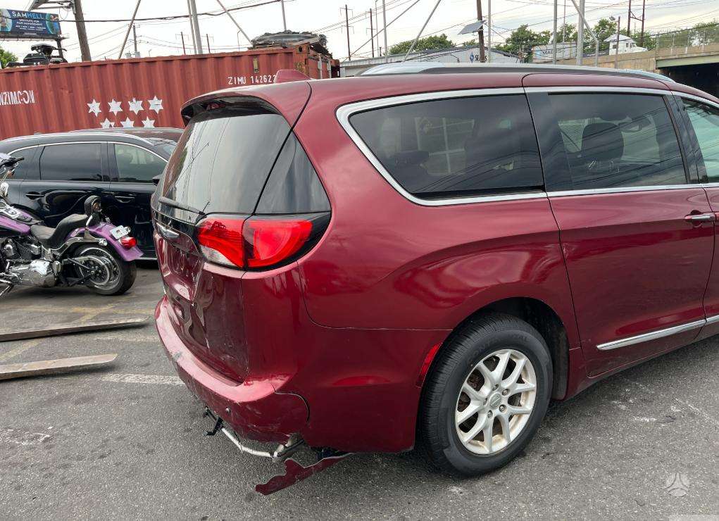 Chrysler Pacifica, 3.6 l., Минивэн