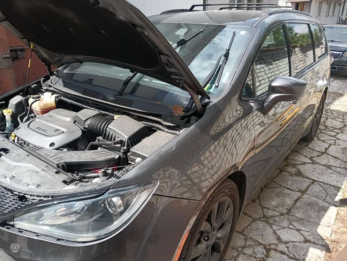 Chrysler Pacifica, 3.6 l., Минивэн