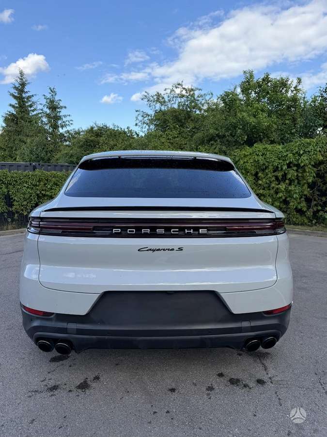 Porsche Cayenne Coupe - 6