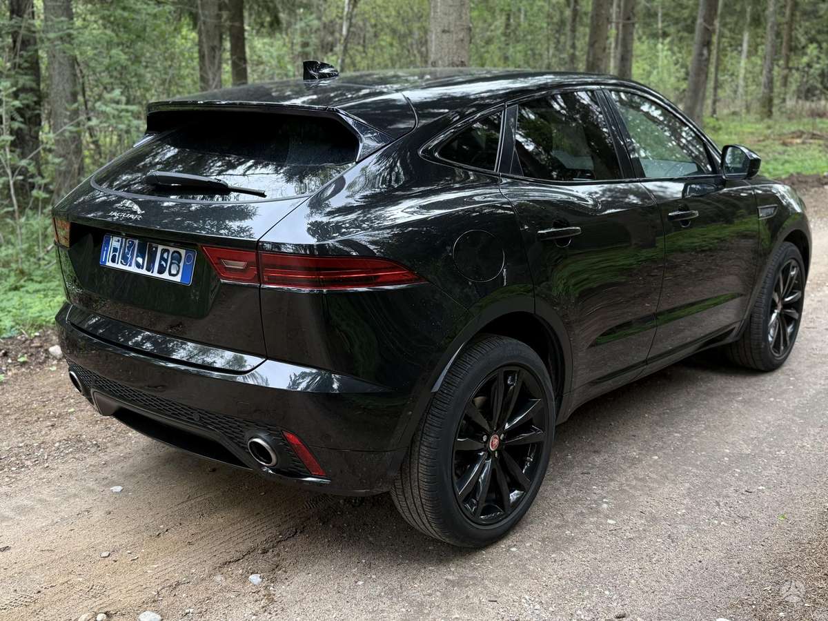 Jaguar E-Pace, 2.0 l., off-road / crossover