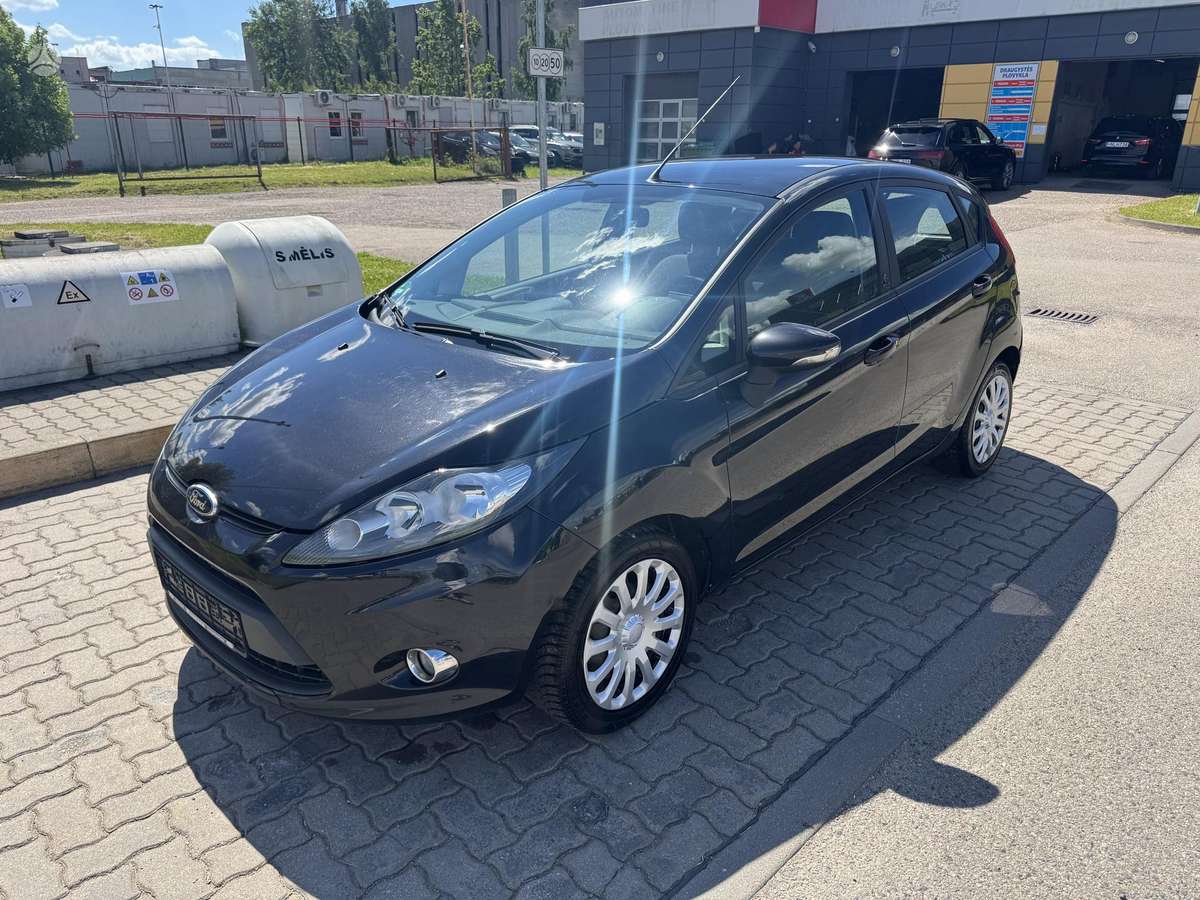 Ford Fiesta, 1.2 l., hatchback