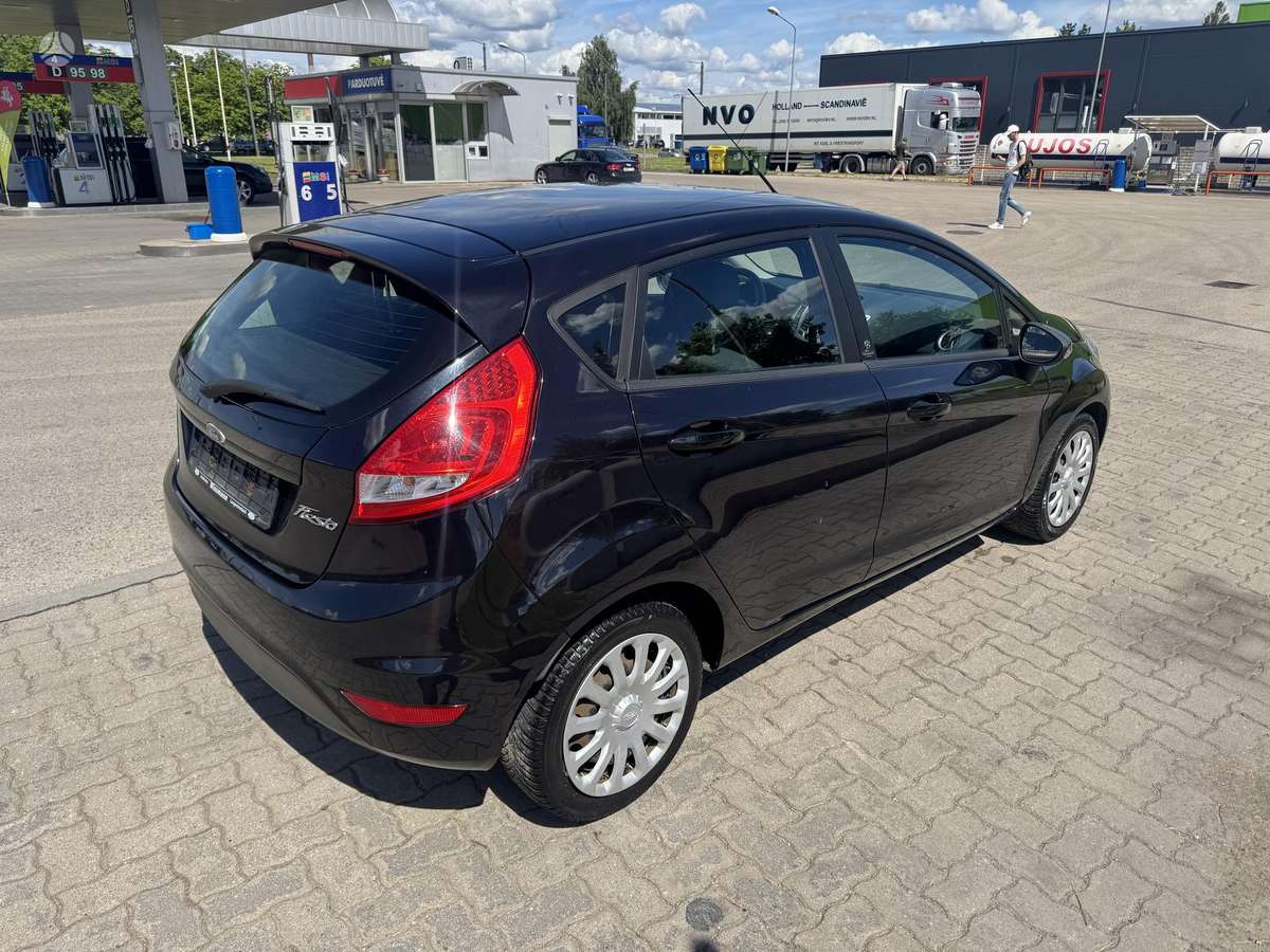 Ford Fiesta, 1.2 l., hatchback
