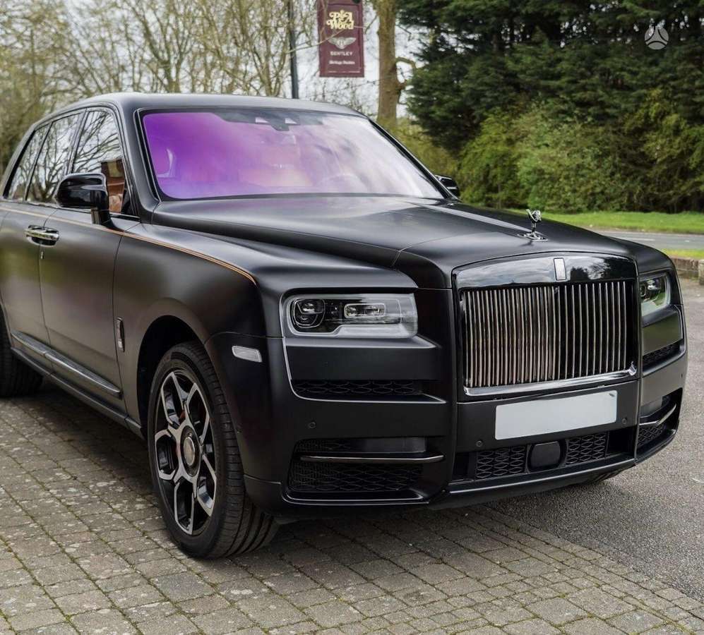 Rolls-Royce Cullinan - 1