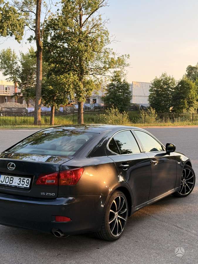 Lexus IS 250, 2.5 l., Седан