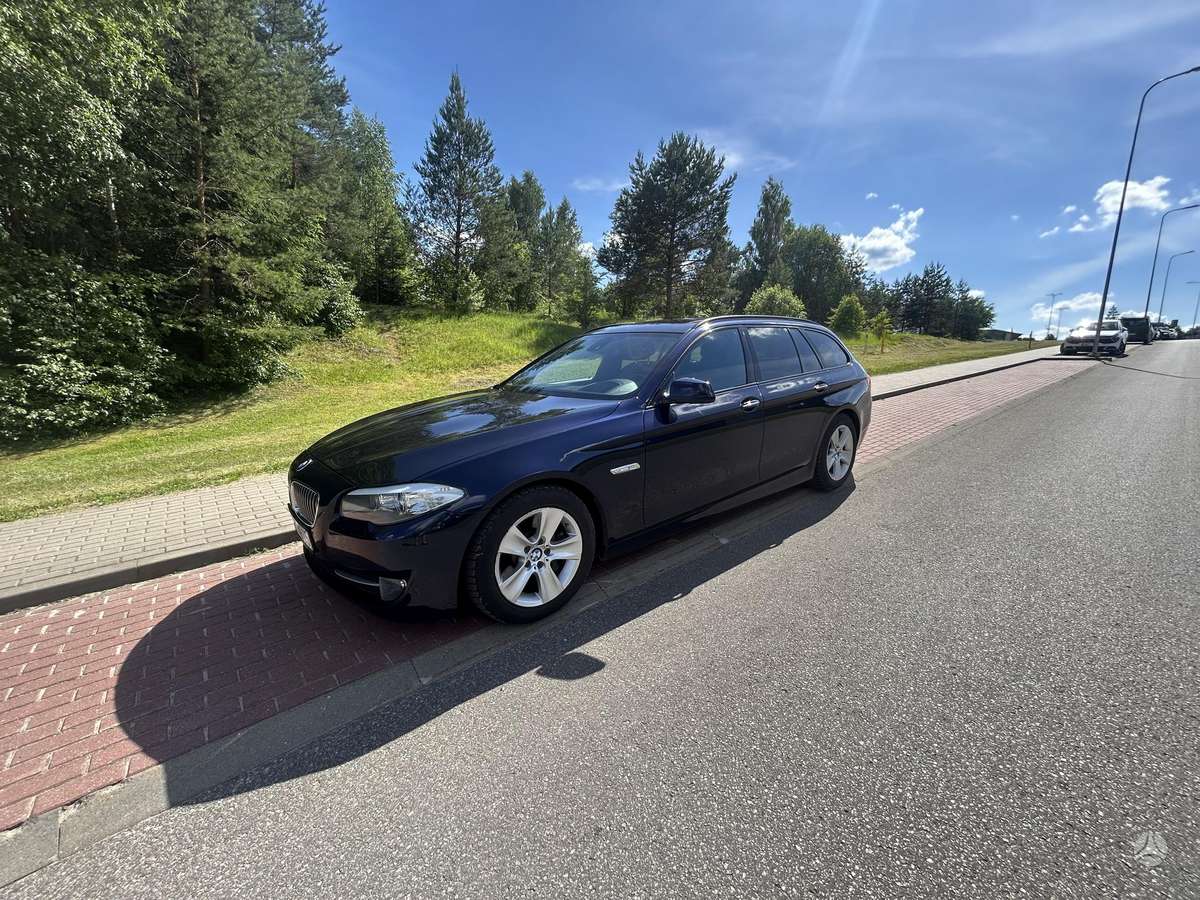 BMW 525, 3.0 l., Универсал