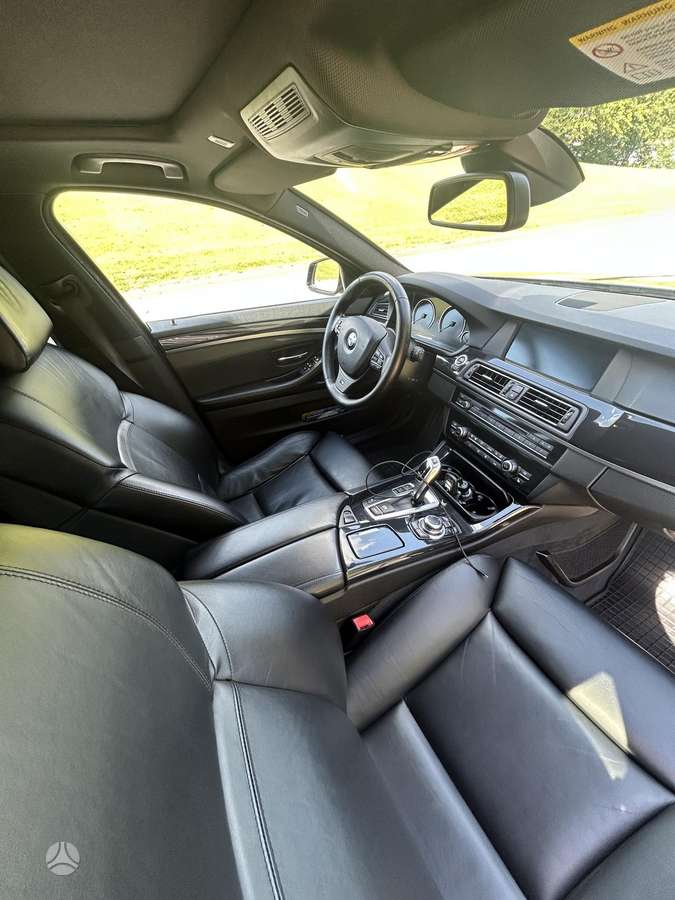 BMW 525, 3.0 l., Универсал