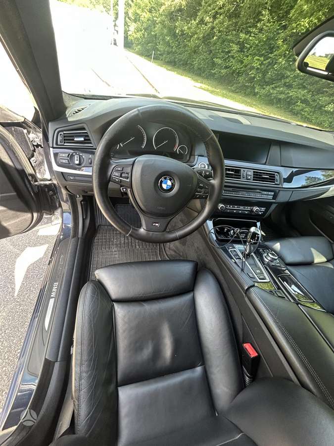BMW 525, 3.0 l., Универсал