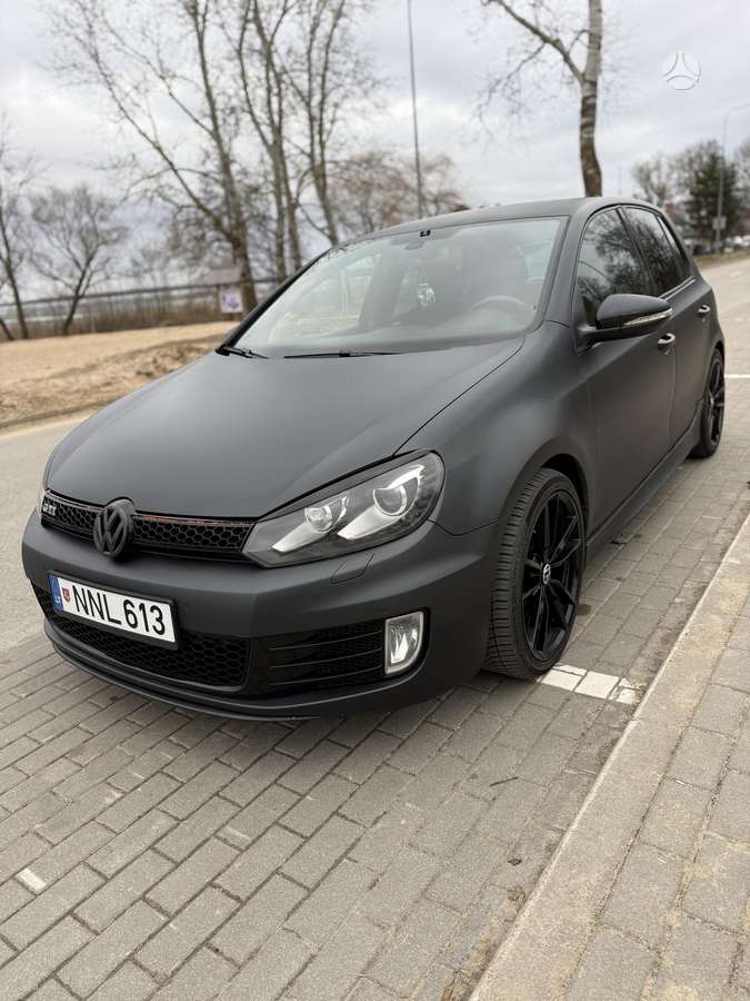 Volkswagen Golf - 9