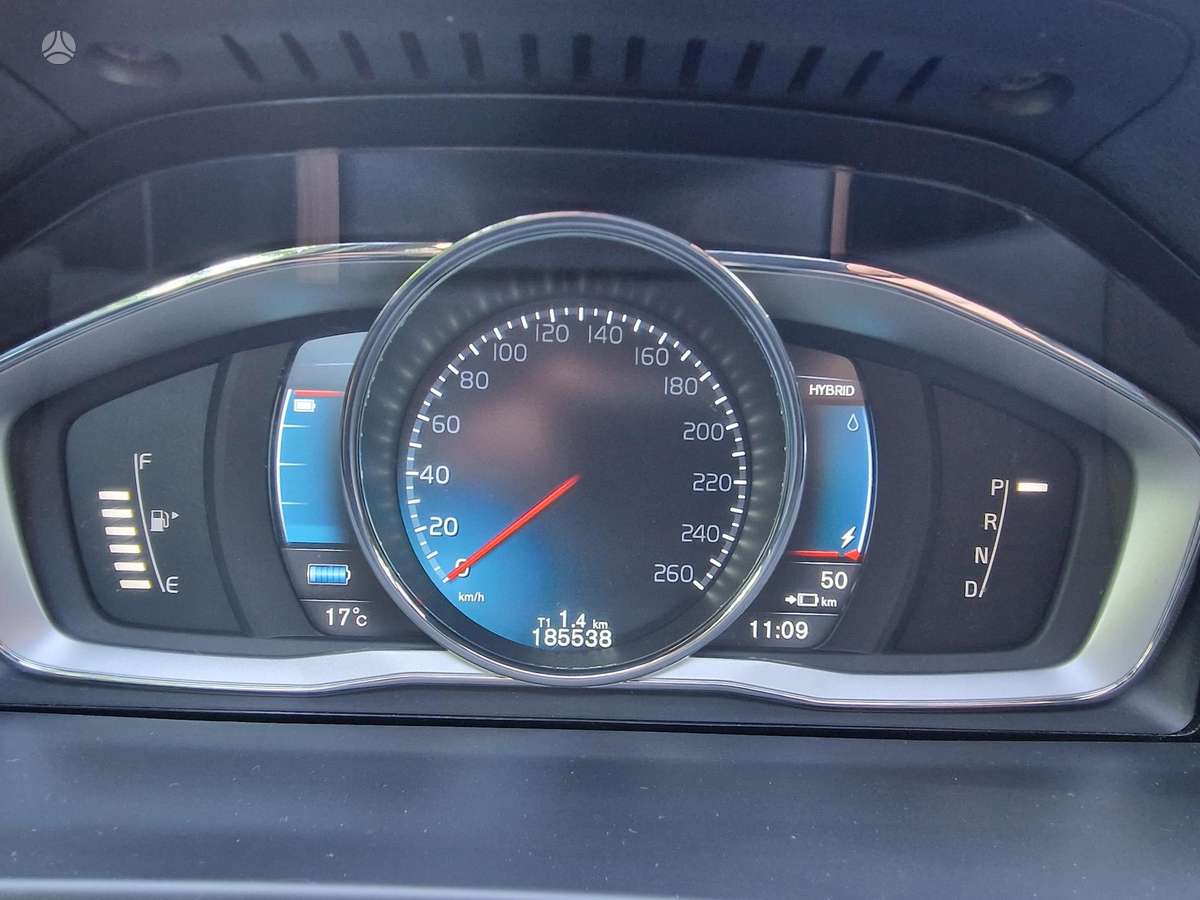 Volvo V60, 2.4 l., Универсал