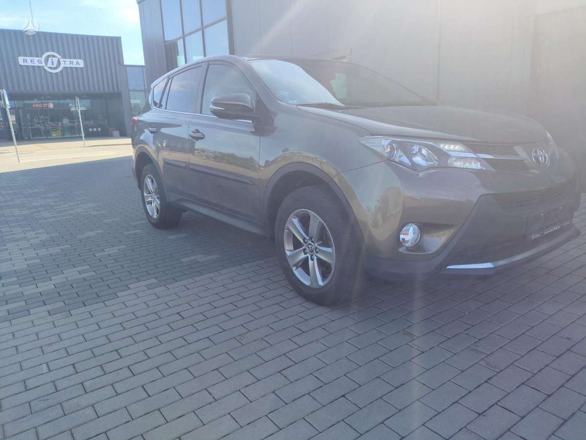 Toyota RAV4 - 2