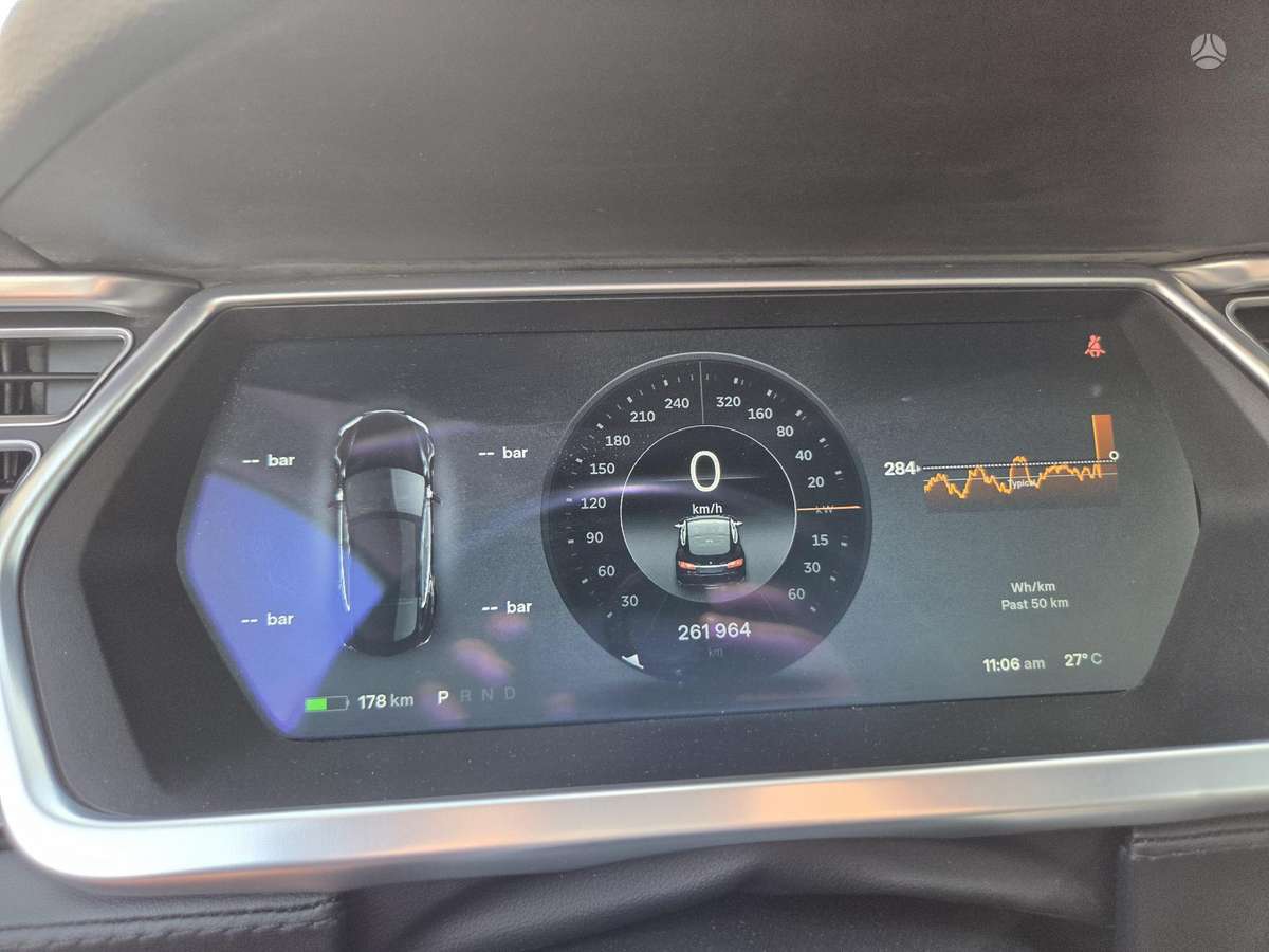 Tesla Model S, 85 кВт·ч, Седан