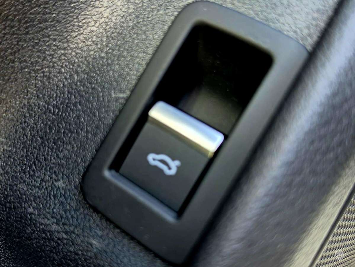 Audi A4, 2.0 l., Универсал