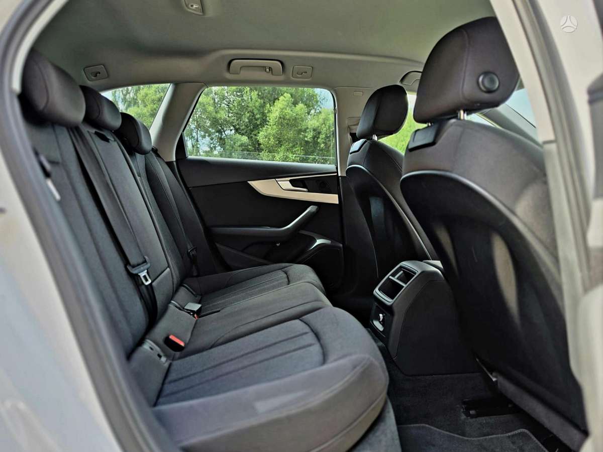 Audi A4, 2.0 l., Универсал