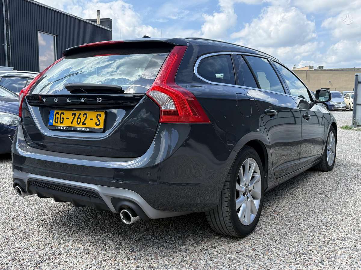 Volvo V60, 2.0 l., Универсал