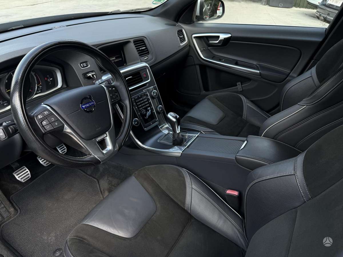 Volvo V60, 2.0 l., Универсал