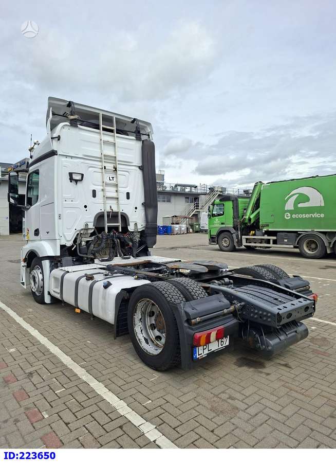 Mercedes-Benz Actros 1842, double sleeper