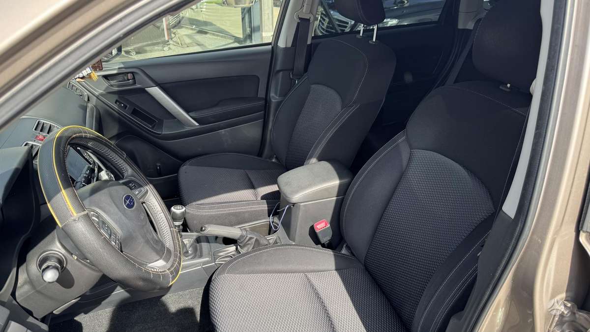 Subaru Forester - 12