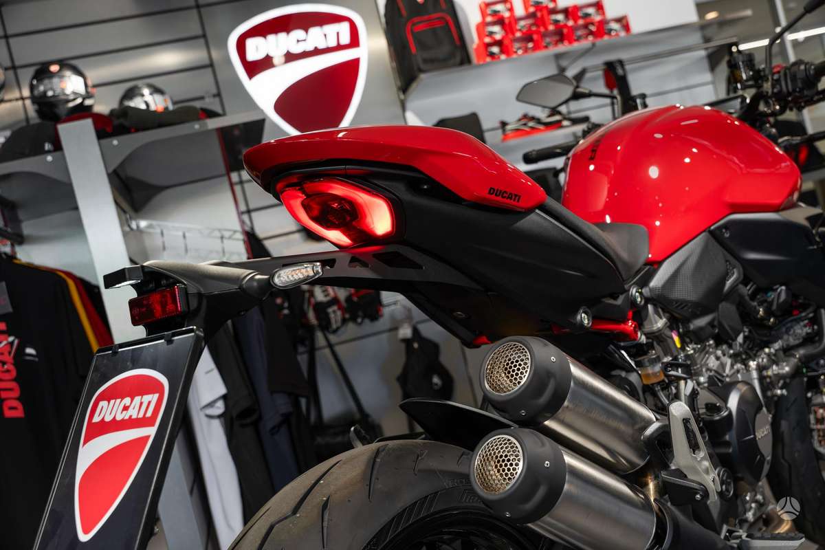 Ducati Monster 890cc, street / klasikiniai