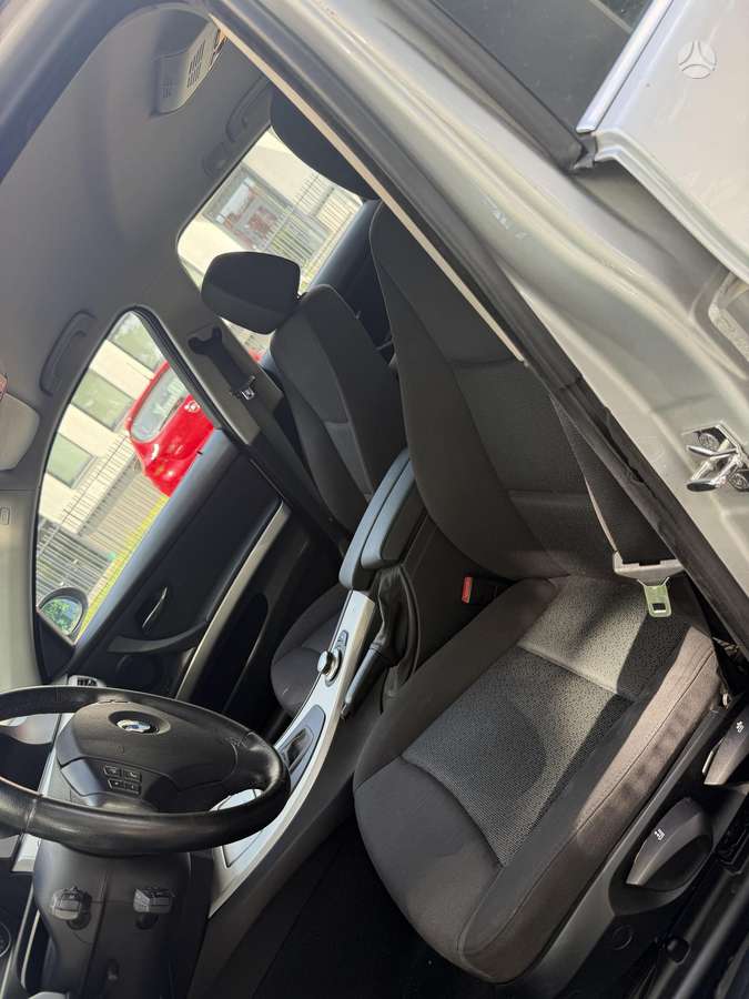 BMW 330, 3.0 l., wagon