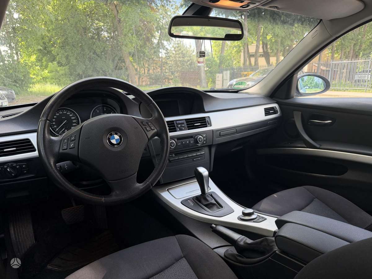 BMW 330, 3.0 l., Универсал