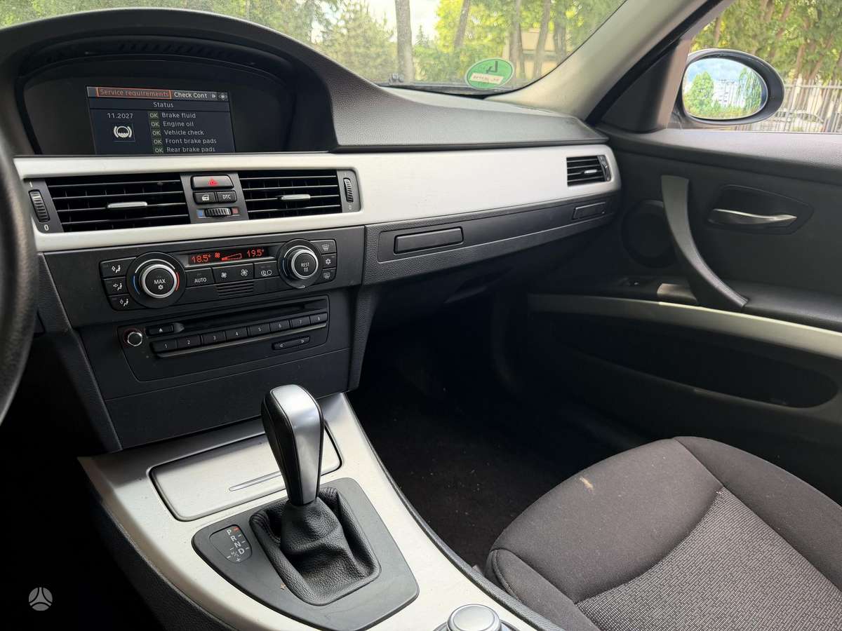 BMW 330, 3.0 l., Универсал