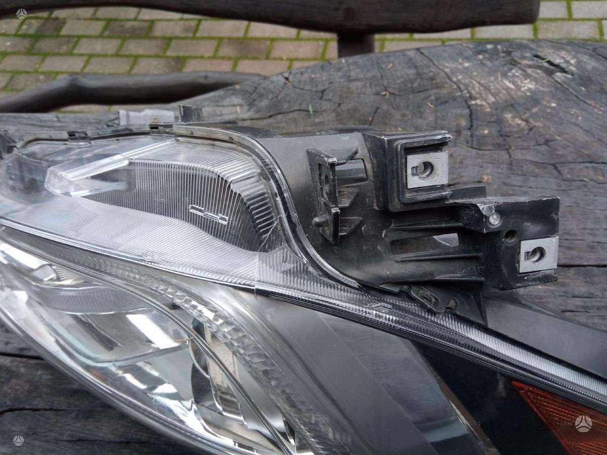 Subaru Ascent lights