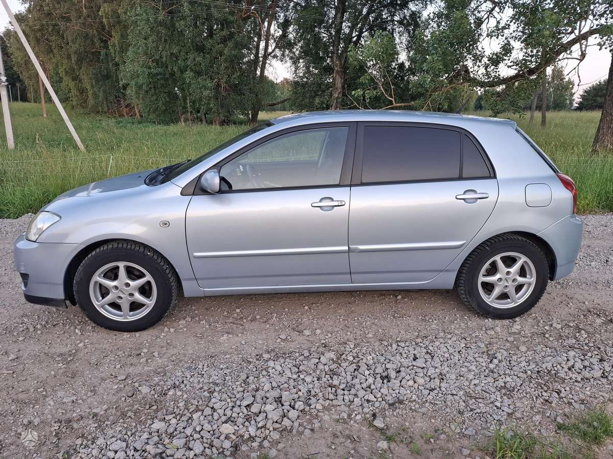 Toyota Corolla, 1.4 l., hatchback