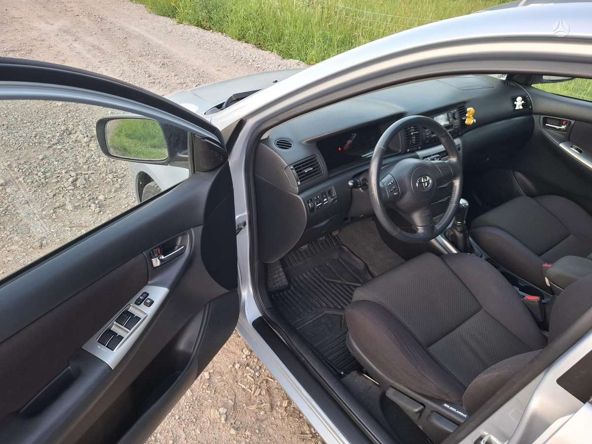 Toyota Corolla, 1.4 l., hatchback