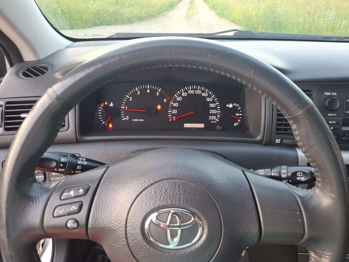Toyota Corolla, 1.4 l., Хэтчбек