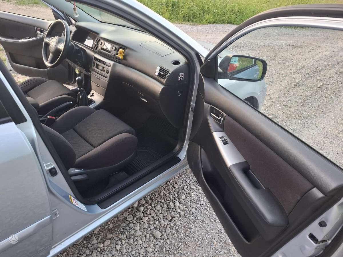 Toyota Corolla, 1.4 l., hatchback