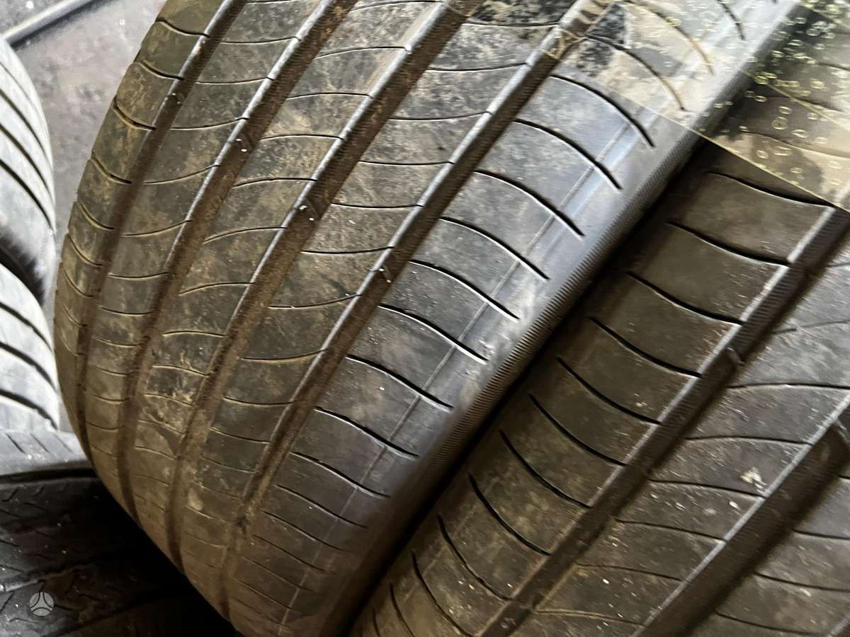 Michelin, vasarinės 235/45 R20