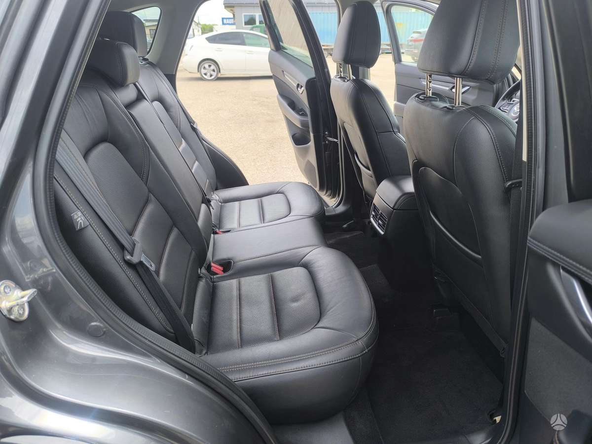 Mazda CX-5, 2.2 l., Внедорожник / Кроссовер