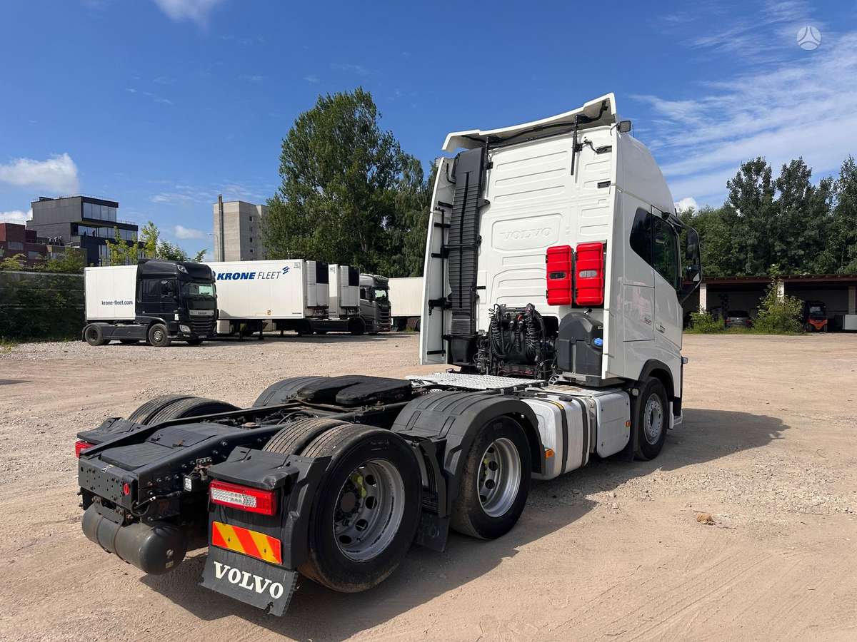 Volvo FH XL 650, 6×2, double sleeper