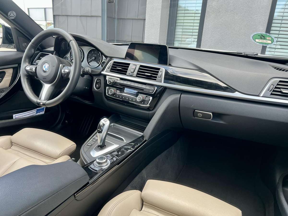 BMW 320, 2.0 l., wagon