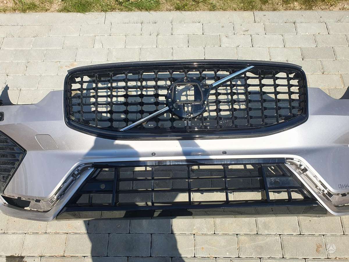 Volvo XC60, 32133812, R desing liko tik virsutines grotiales
