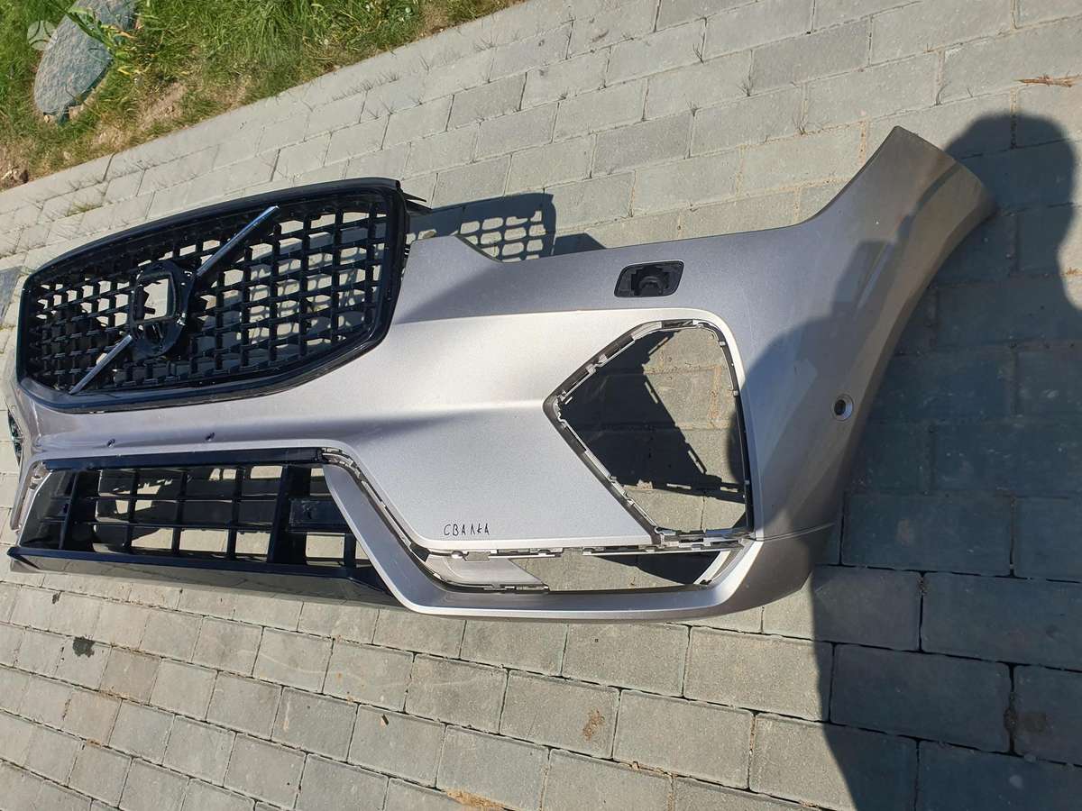 Volvo XC60, 32133812, R desing liko tik virsutines grotiales
