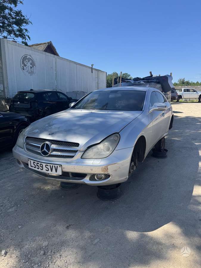 Mercedes-Benz CLS320