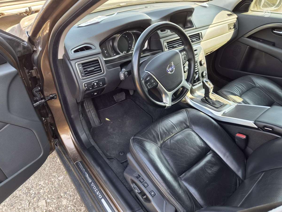 Volvo XC70, 2.4 l., Универсал