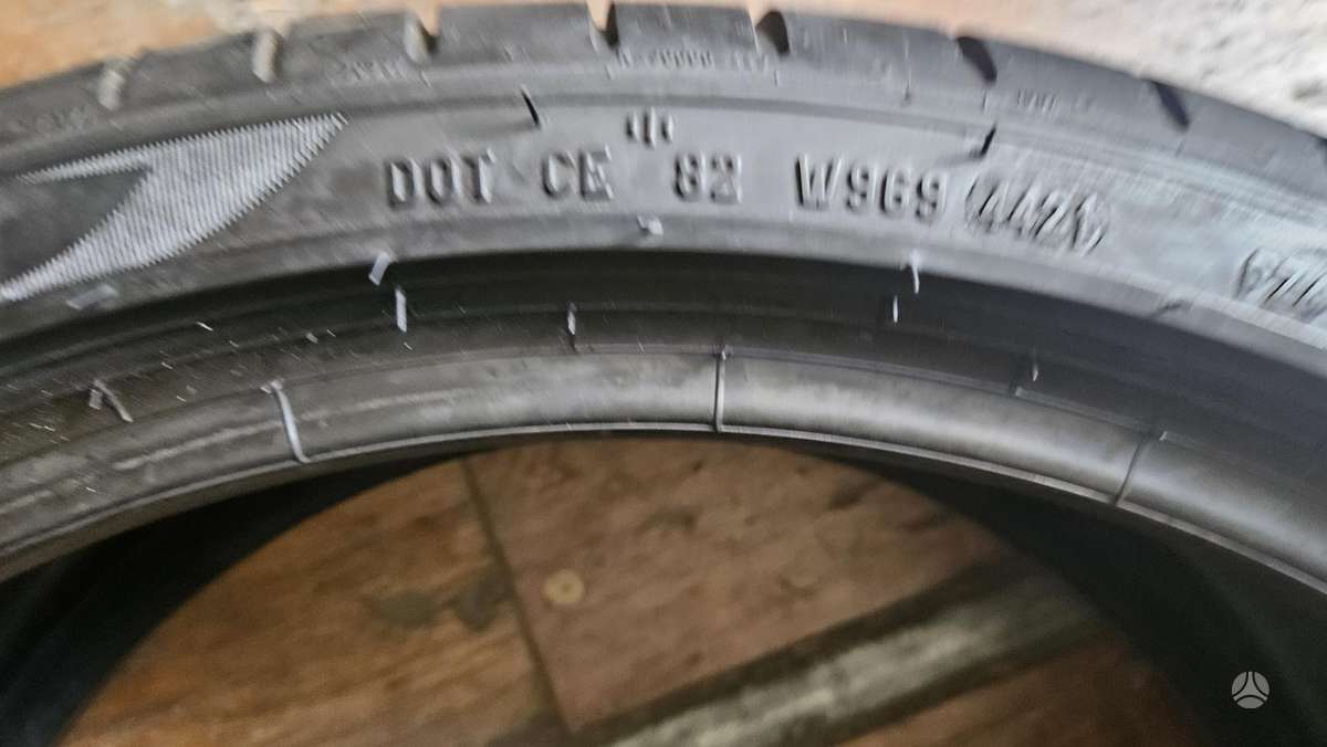 Pirelli P ZERO, vasarinės 275/30 R20