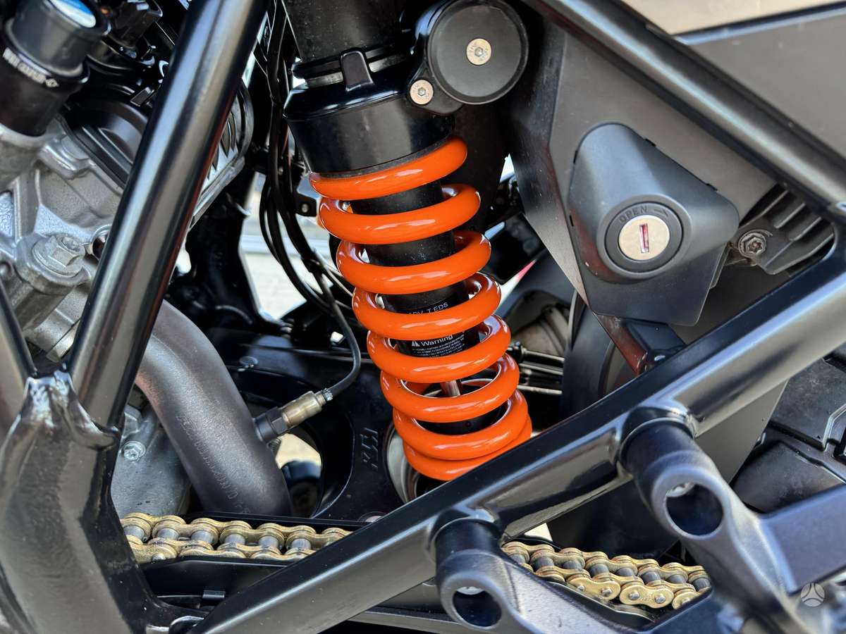 KTM Adventure 1200cc, эндуро / adventure