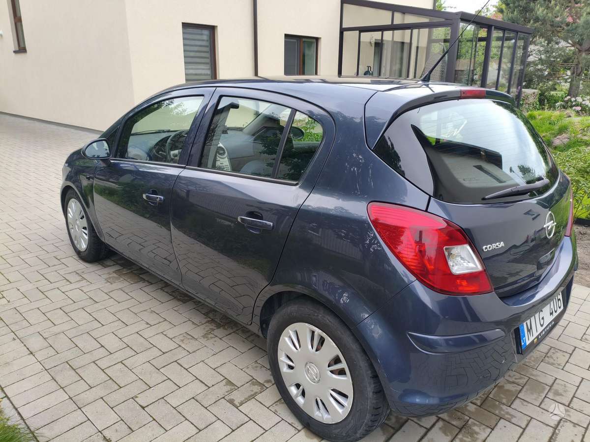 Opel Corsa, 1.2 l., hatchback