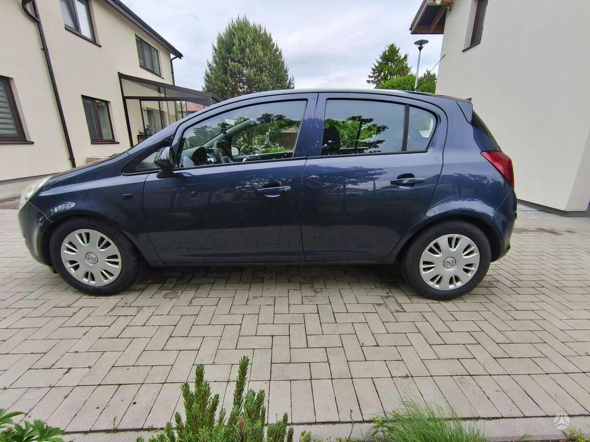 Opel Corsa, 1.2 l., hatchback