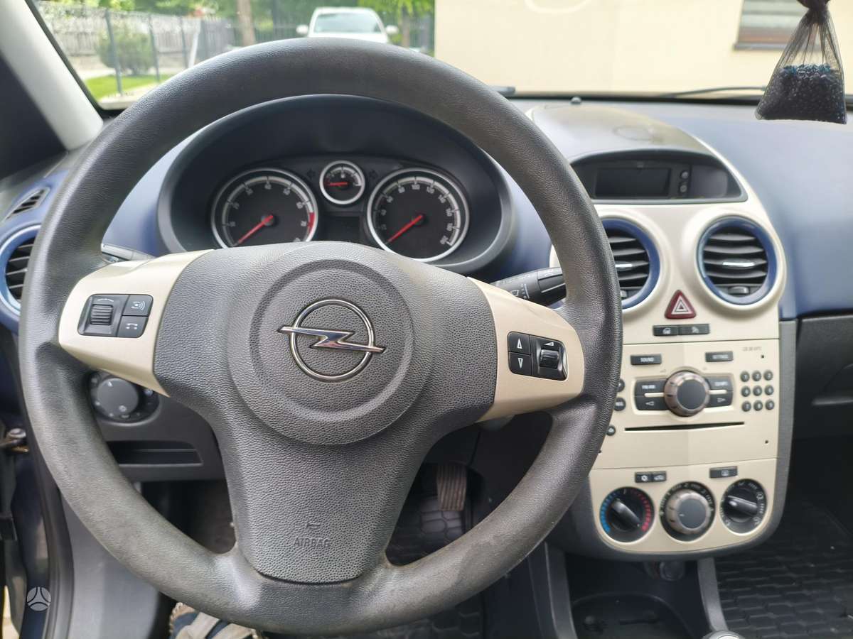 Opel Corsa, 1.2 l., hatchback