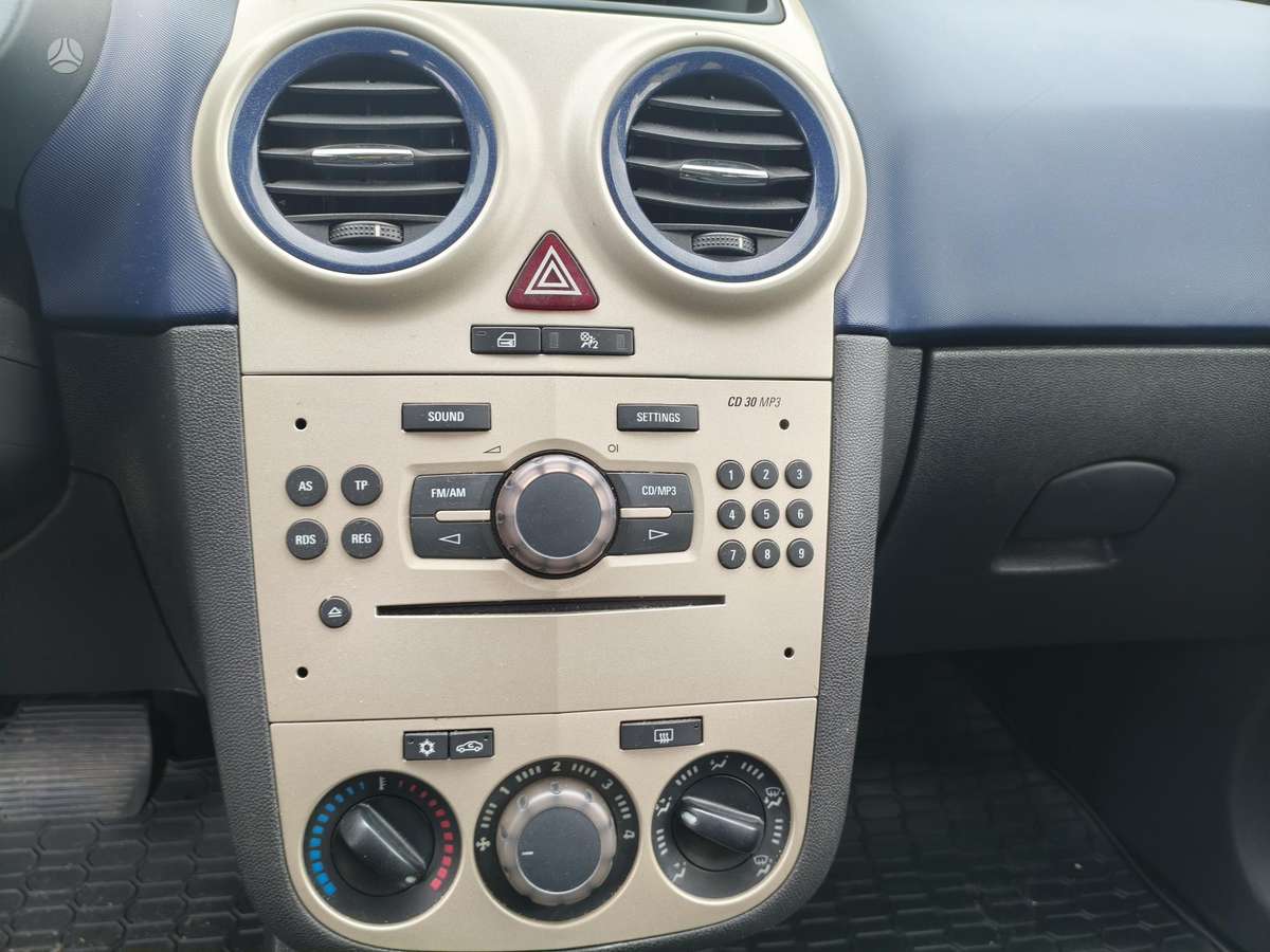Opel Corsa, 1.2 l., hatchback
