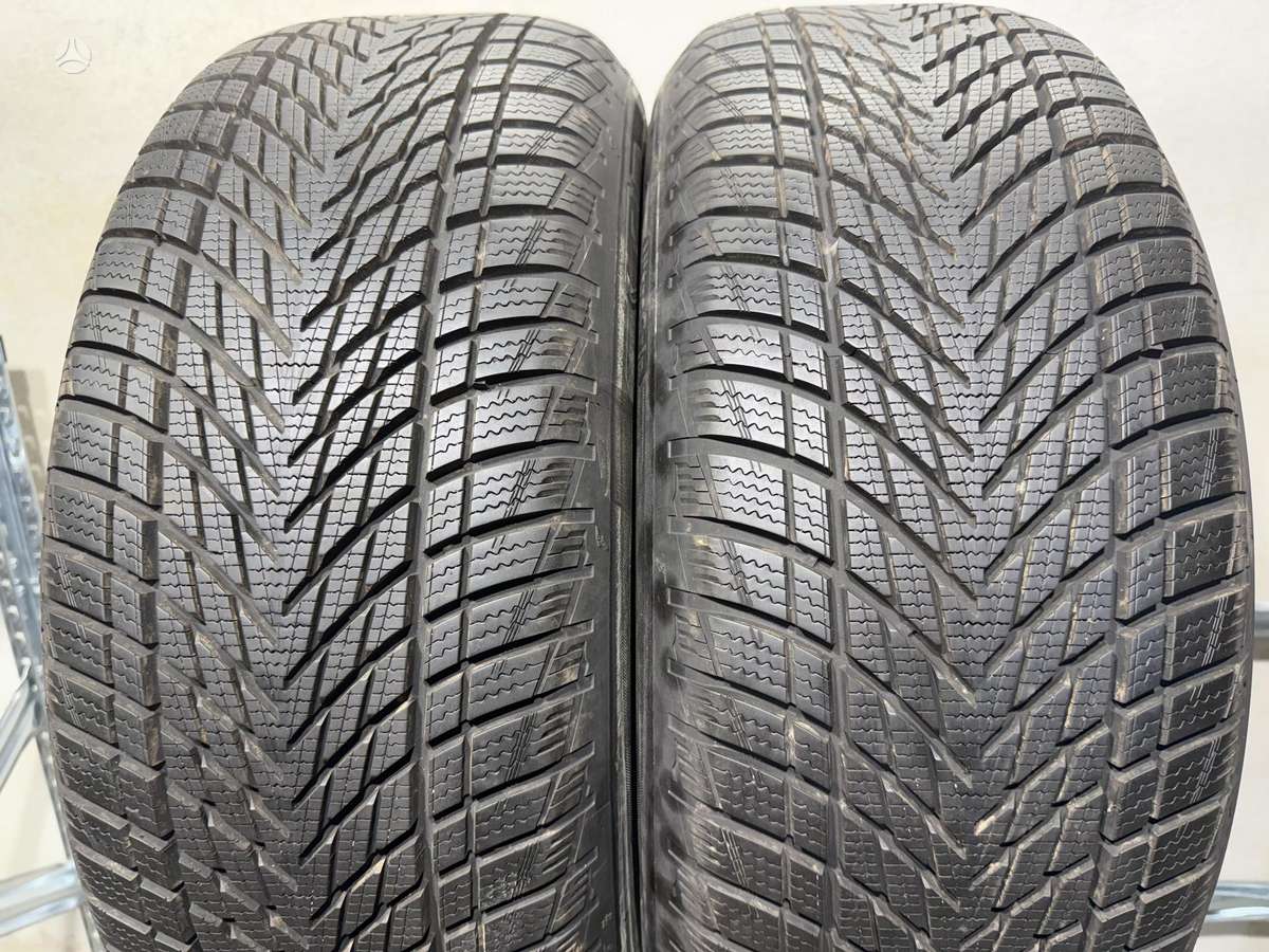 Goodyear Ultragrip performance3//2024m, winter 235/55 R17