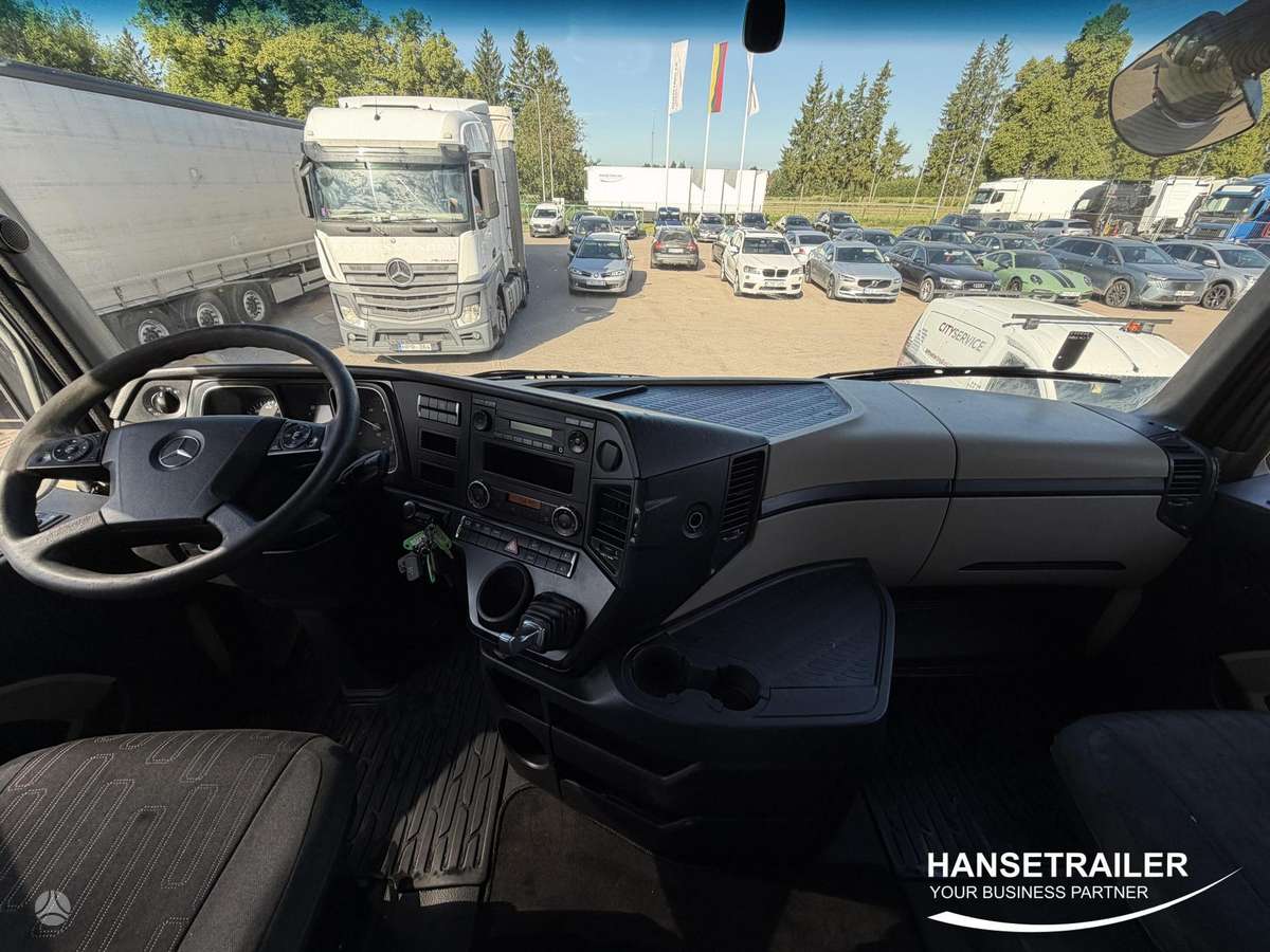 Mercedes-Benz Actros 1845 LS, double sleeper
