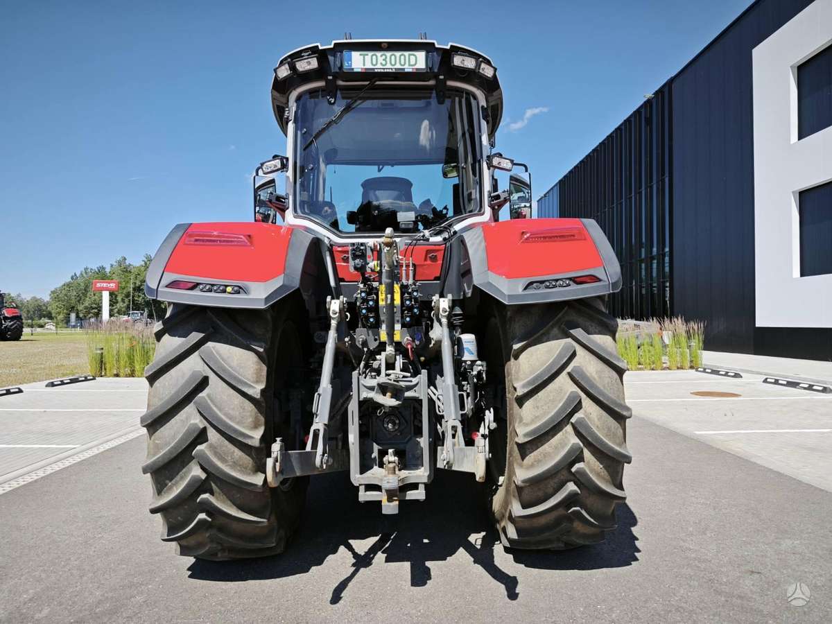 Massey Ferguson 8S.205, тракторы
