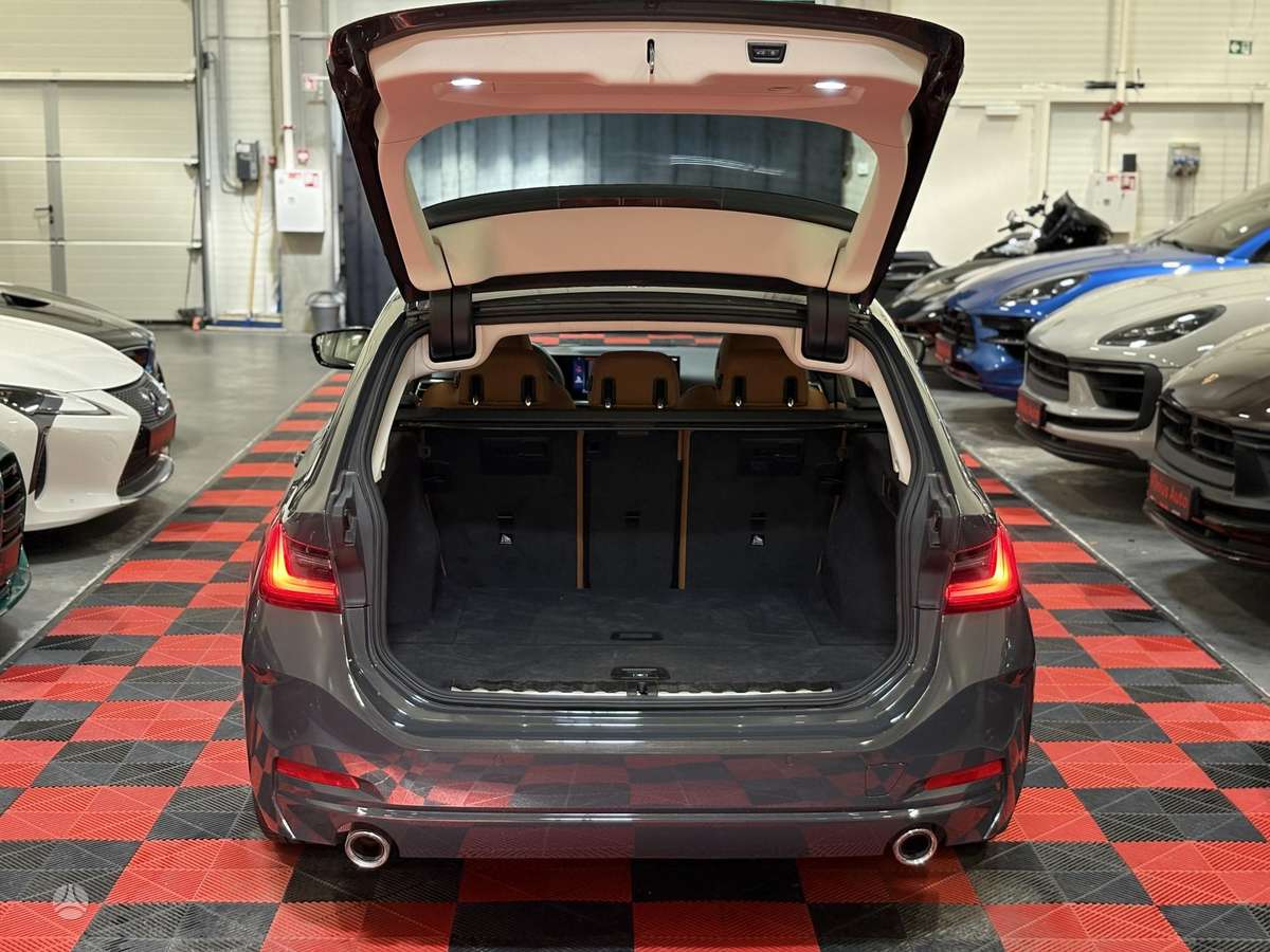 BMW 318, 2.0 l., Универсал