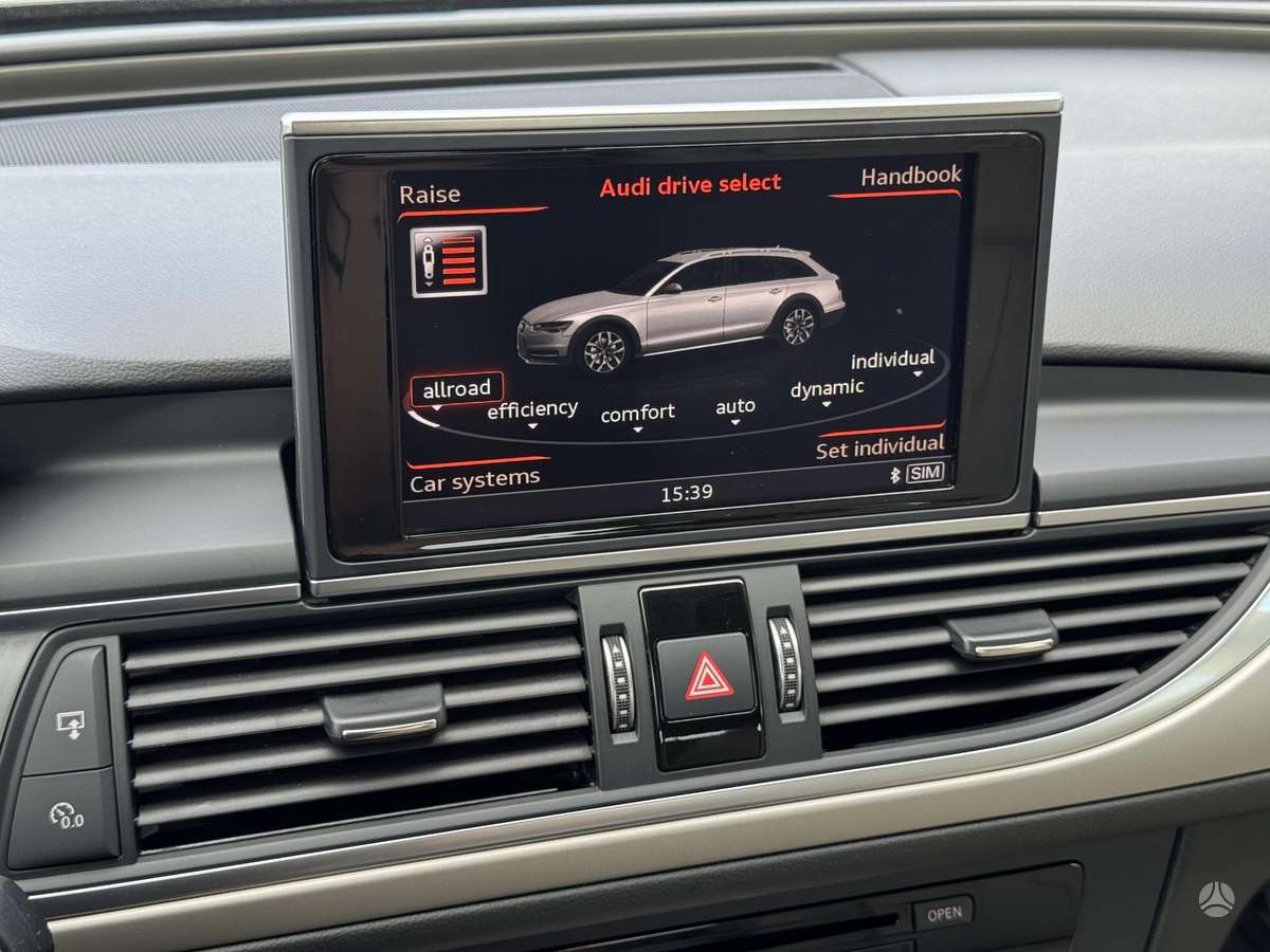 Audi A6 allroad, 3.0 l., Универсал